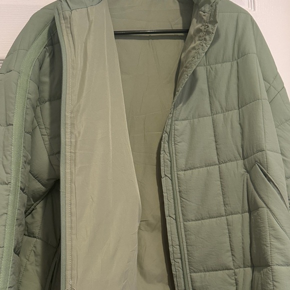 Green Quilted Jacket - Picture 7 of 11